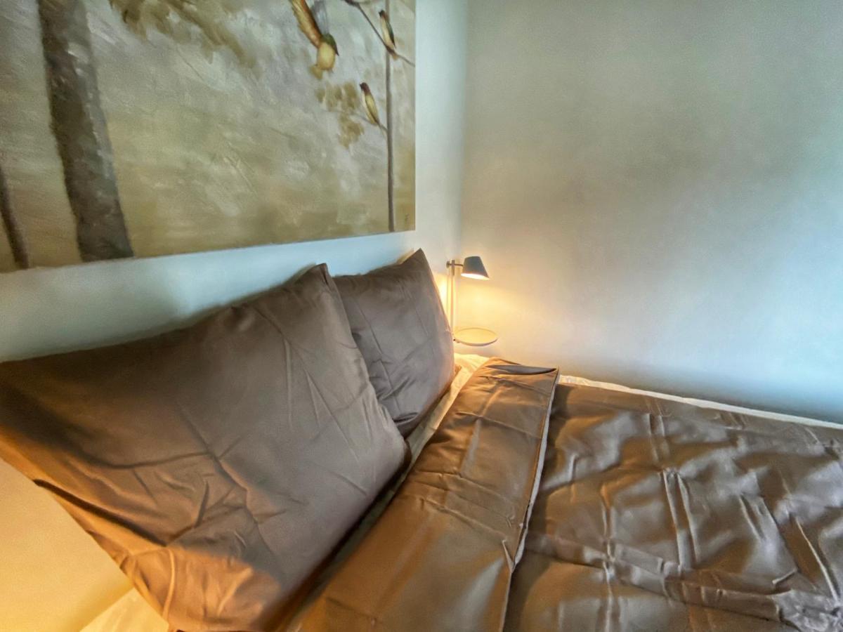 Broncks Apartment 2 - Modern 2-Bedroom In The Heart Of Tórshavn Zewnętrze zdjęcie